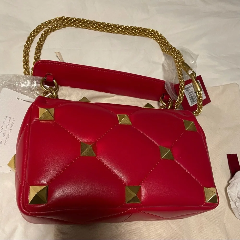 VALENTINO GARAVANI Roman Stud Medium Quilted Chain Shoulder Bag Red - Picture 6 of 16